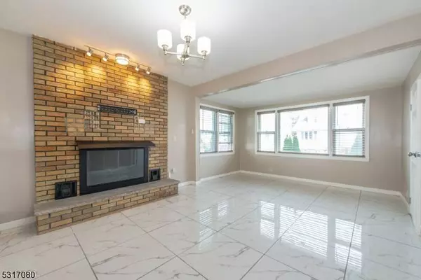 231 E 6th St, Clifton City, NJ 07011