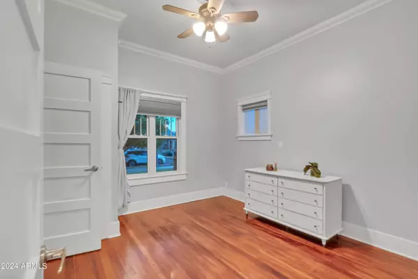 1310 W MONROE Street, Phoenix, AZ 85007