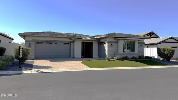 6642 S TRIANA Lane, Gilbert, AZ 85298