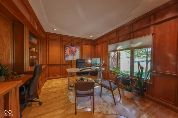 11546 Old Stone DR, Indianapolis, IN 46236