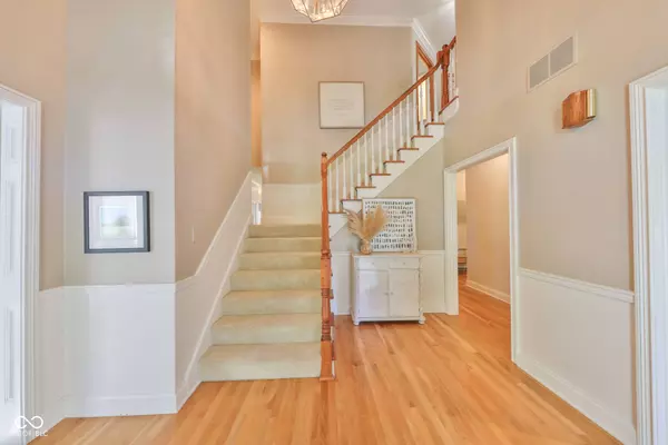 11546 Old Stone DR, Indianapolis, IN 46236