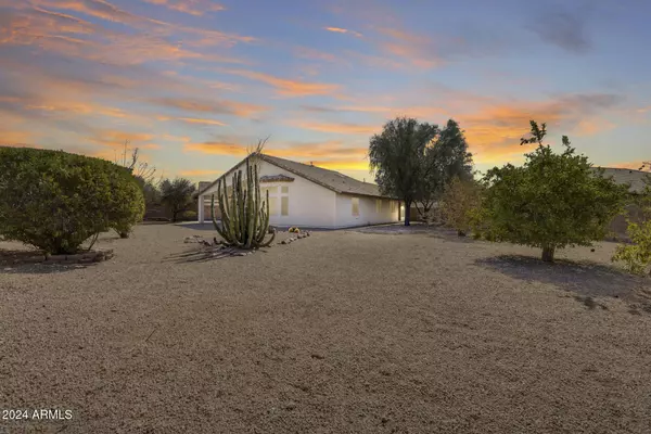 20148 N 109TH Drive, Sun City, AZ 85373