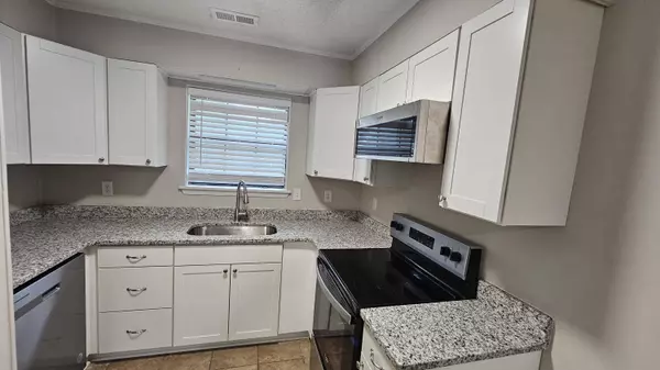 587 Mount Olive Rd, Santee, SC 29142