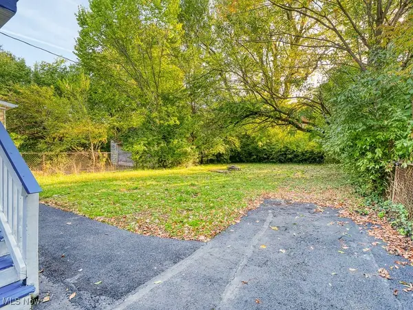 2943 E 130th ST, Cleveland, OH 44120