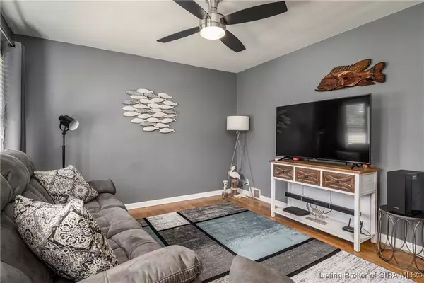 1303 Valley View TER, Louisville, KY 40229