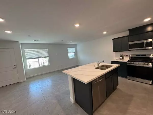 3443 Golden Chariot Avenue, Las Vegas, NV 89106