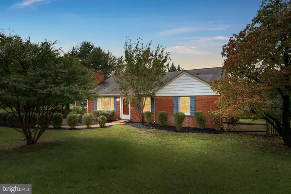 16545 CLARKES GAP RD, Paeonian Springs, VA 20129