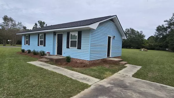 587 Mount Olive Rd, Santee, SC 29142