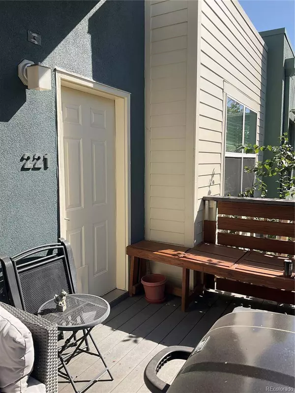 2818 Syracuse ST #221, Denver, CO 80238