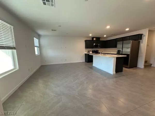 3443 Golden Chariot Avenue, Las Vegas, NV 89106