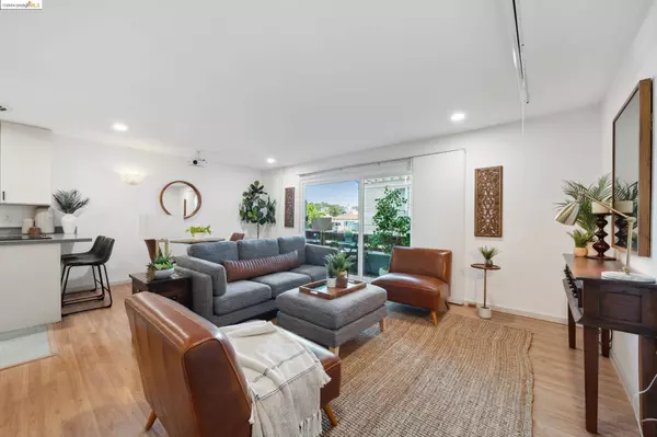 710 E 22Nd St, Oakland, CA 94606