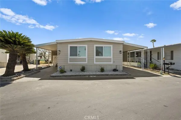 601 N Kirby ST #54, Hemet, CA 92545