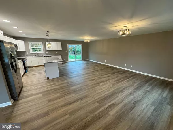 118 BLOSSOM, Winchester, VA 22602