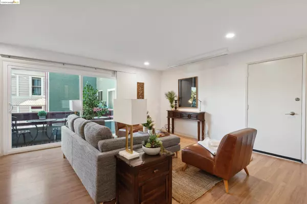 710 E 22Nd St, Oakland, CA 94606