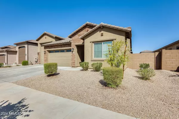 4016 W ESTES Way, Laveen, AZ 85339