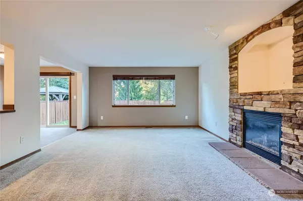 11450 SE 194th ST, Kent, WA 98031