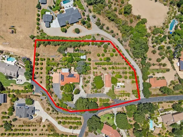 641 Ridge WAY, Fallbrook, CA 92028