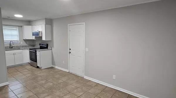 587 Mount Olive Rd, Santee, SC 29142