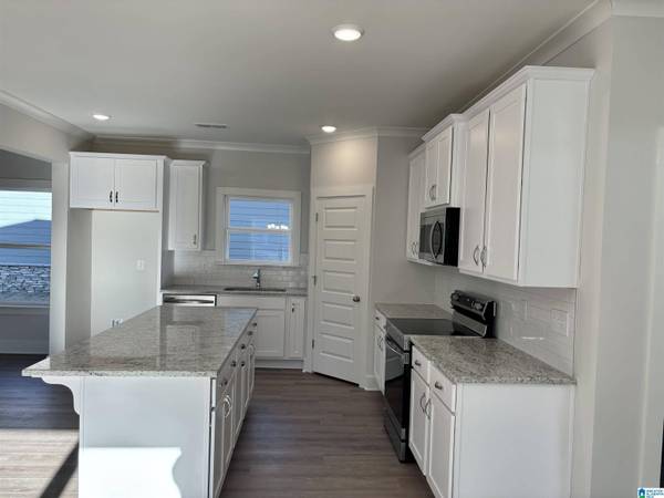 208 SAWMILL LOOP, Birmingham, AL 35242