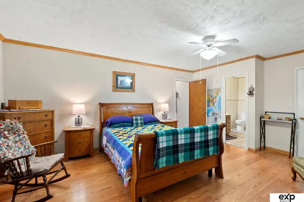 1107 Bellevue Boulevard, Bellevue, NE 68005