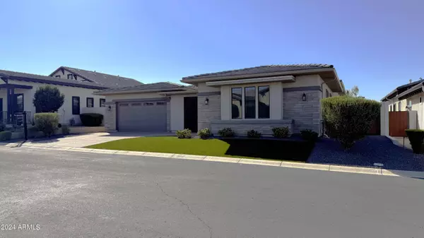 6642 S TRIANA Lane, Gilbert, AZ 85298