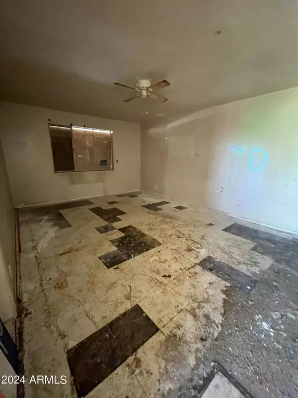 3641 W HAZELWOOD Street, Phoenix, AZ 85019