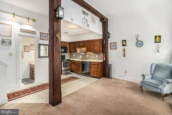 107 WALNUT ST #107-C, Pottstown, PA 19464