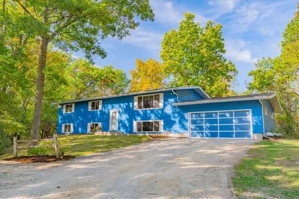 7729 N Tocoho Trail, Edgerton, WI 53534