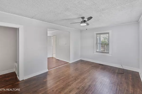 1108 Brookside Ave, Maryville, TN 37804