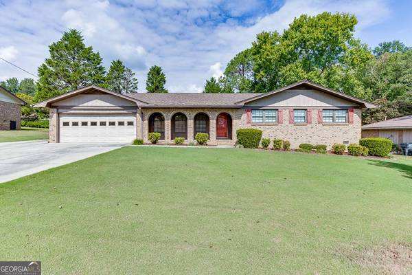 5163 Collins Ct, Lilburn, GA 30047