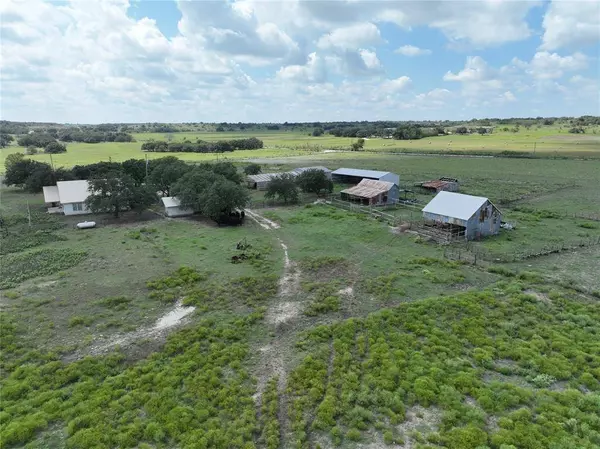 235 County Road 513, Hamilton, TX 76531