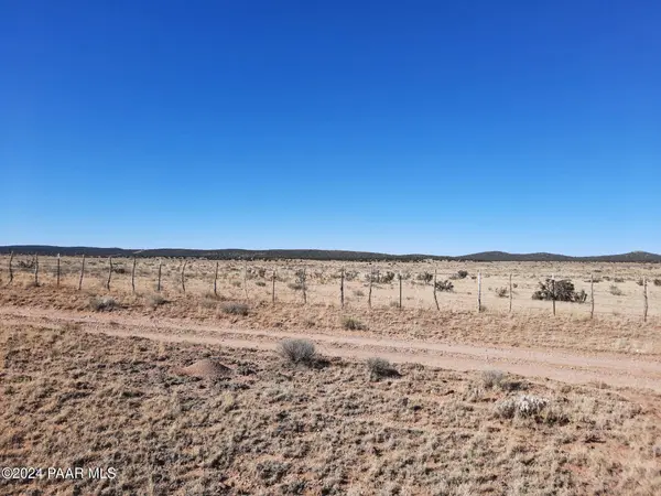 Lot 1434 Sierra Verde Ranch, Seligman, AZ 86323