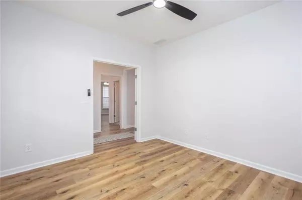 149 Churchcliff DR, Woodstock, GA 30188