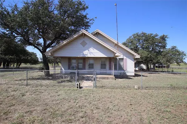235 County Road 513, Hamilton, TX 76531