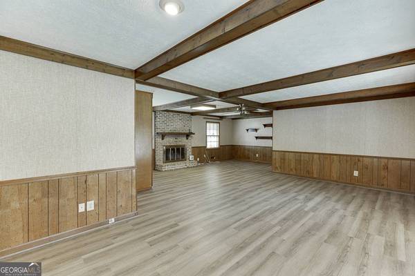 5163 Collins Ct, Lilburn, GA 30047