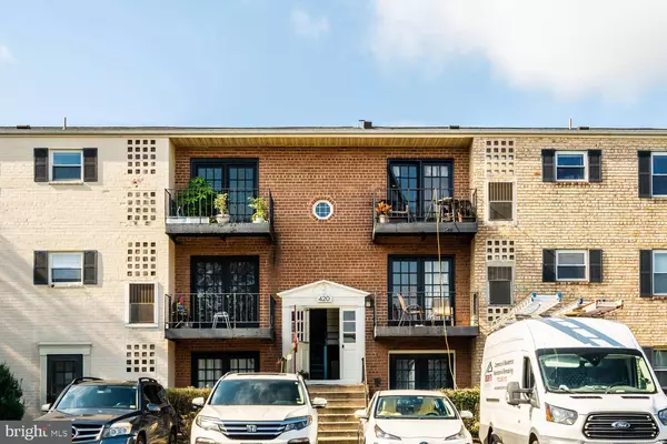 420 N ARMISTEAD ST N #203, Alexandria, VA 22312