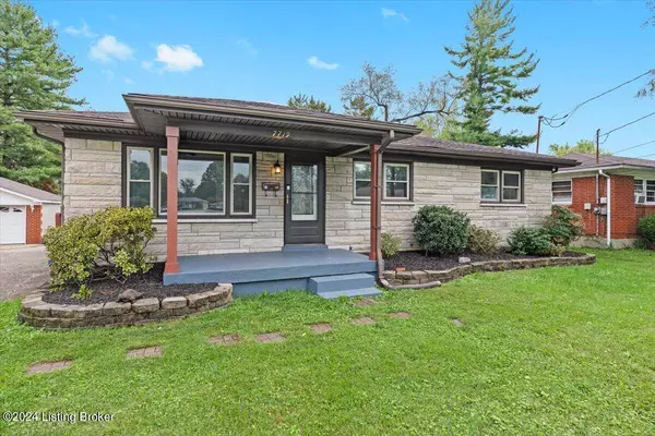 7719 Mango Dr, Louisville, KY 40258