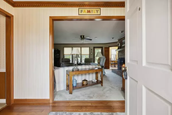 102 Rosewood Ct, Smyrna, TN 37167