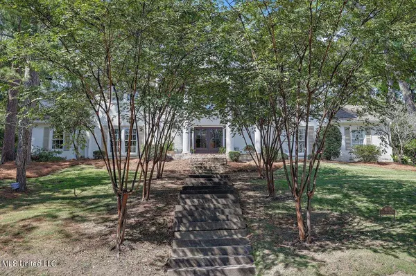 4685 E Cheryl Drive, Jackson, MS 39211