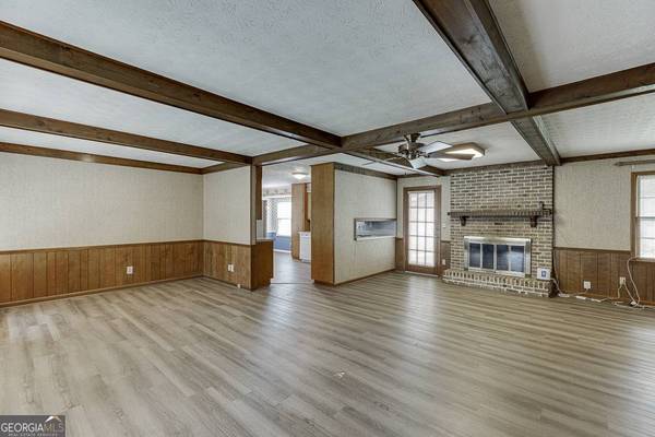 5163 Collins Ct, Lilburn, GA 30047