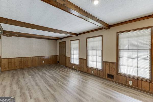 5163 Collins Ct, Lilburn, GA 30047