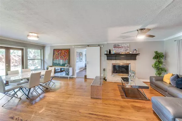 3795 Royal Lane, Dallas, TX 75229