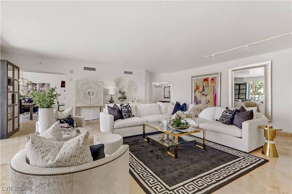 2857 Paradise Road #402, Las Vegas, NV 89109