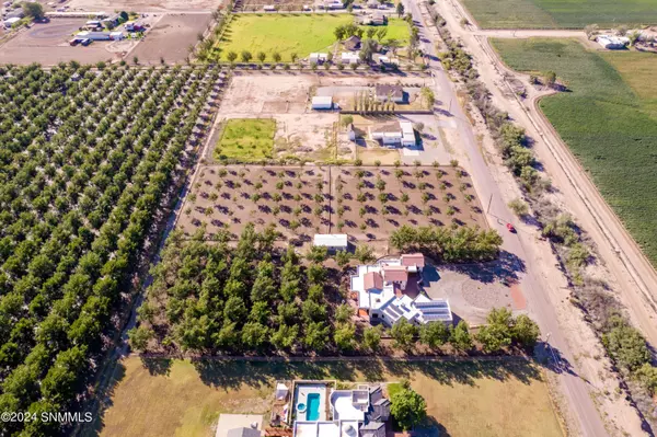 1590 N Vinton RD, Anthony, NM 88021