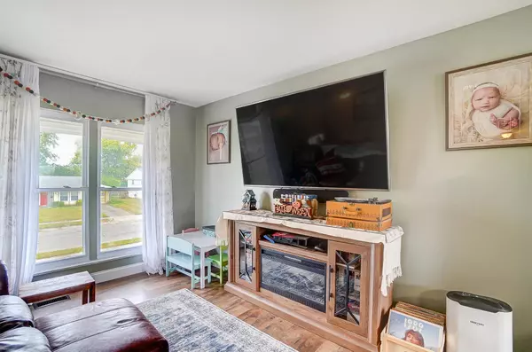 2940 Cavins Drive, Springfield, OH 45503