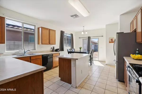 11603 W VENTURA Street, El Mirage, AZ 85335