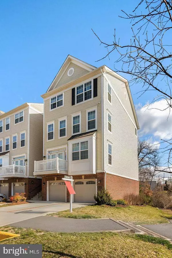 45826 WINDING BRANCH TER, Sterling, VA 20166