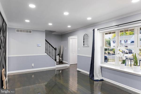 17 SCENIC VIEW DR, Sicklerville, NJ 08081