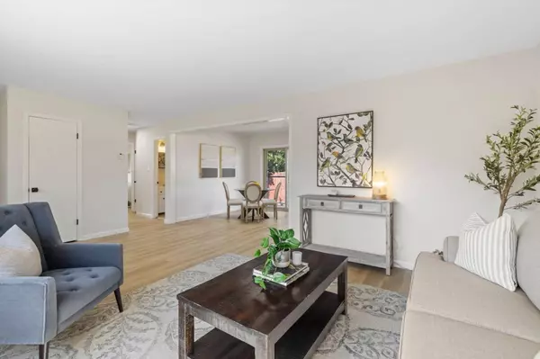 1025 Grand ST, Redwood City, CA 94061