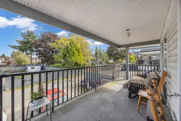 6470 128 ST, Surrey, BC V3W 4C6